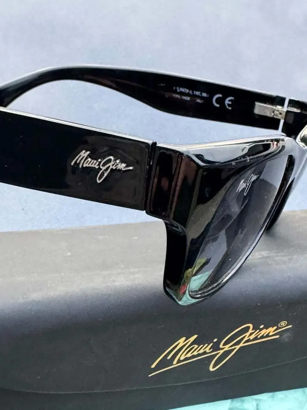 Maui Jim Black Polarized Sport Sunglasses with Case and Pouch